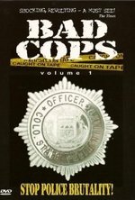 Regarder Bad Cops en ligne gratuitement.
